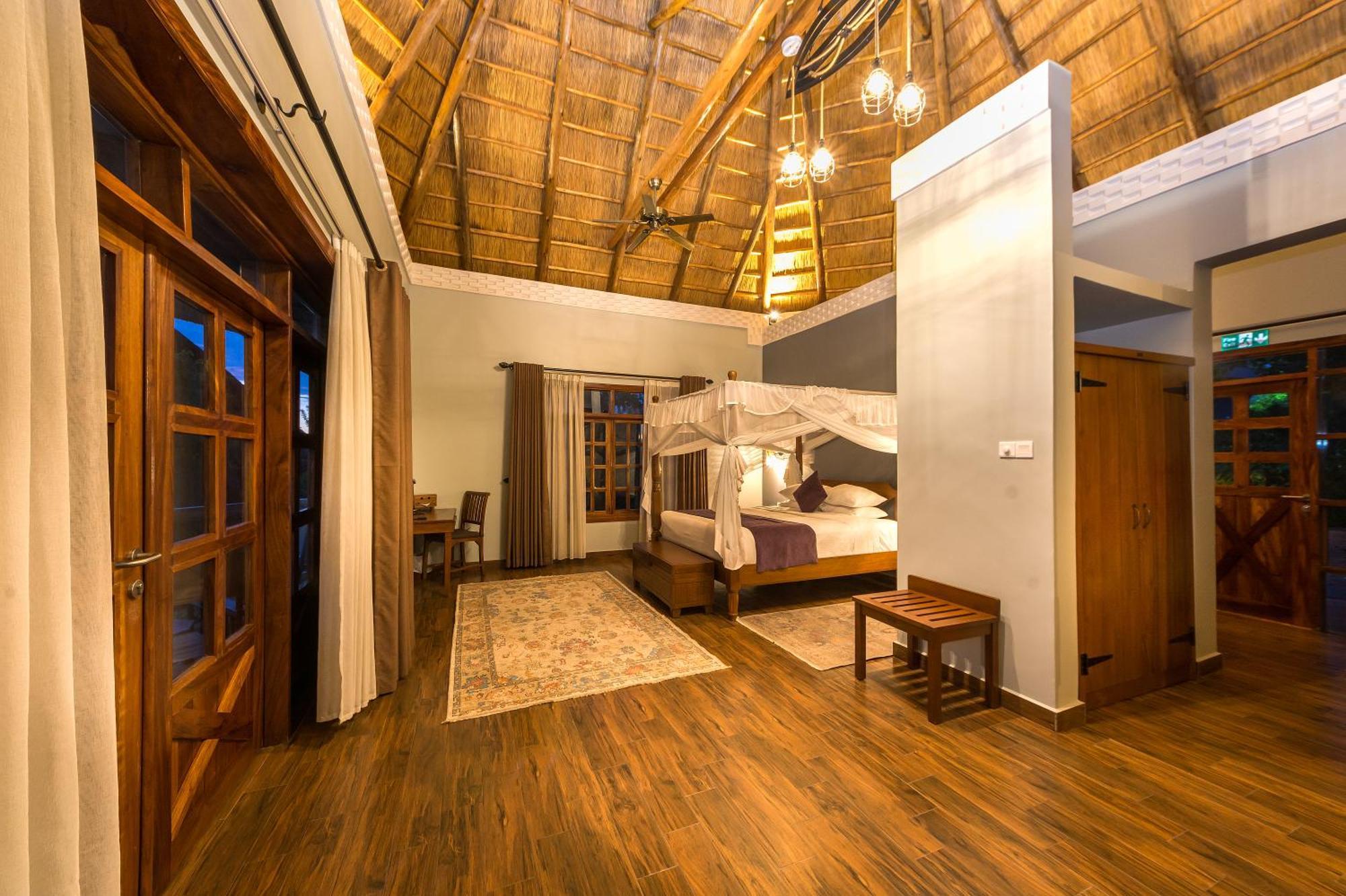 Emburara Farm Lodge Mbarara Екстериор снимка
