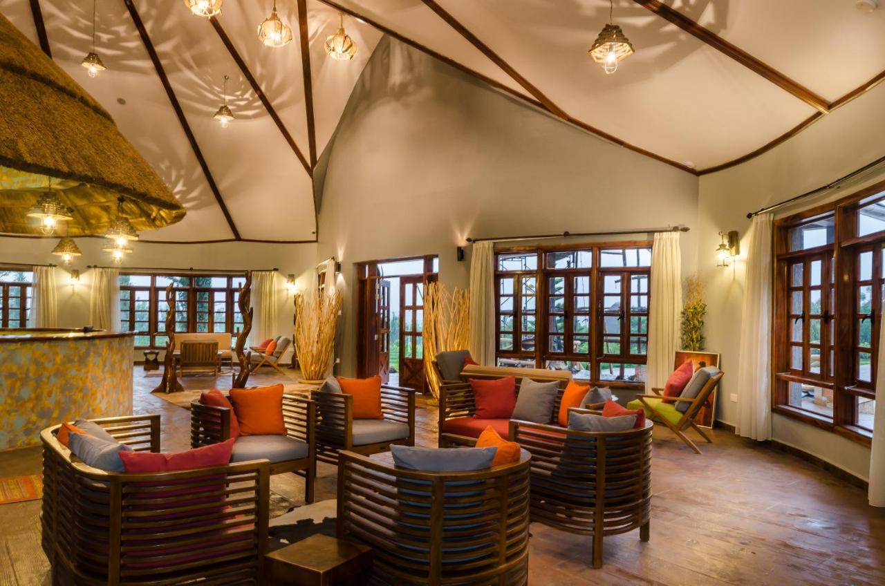 Emburara Farm Lodge Mbarara Екстериор снимка