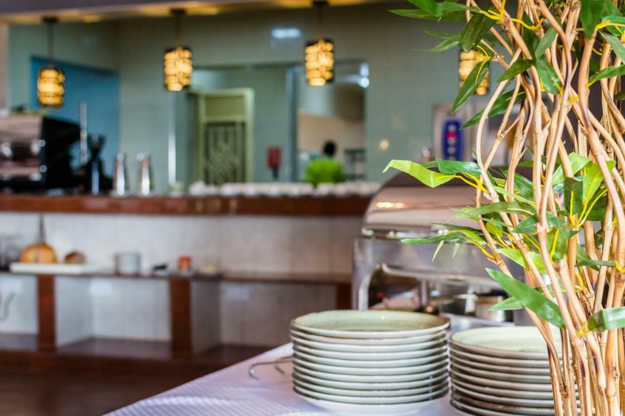 Emburara Farm Lodge Mbarara Екстериор снимка